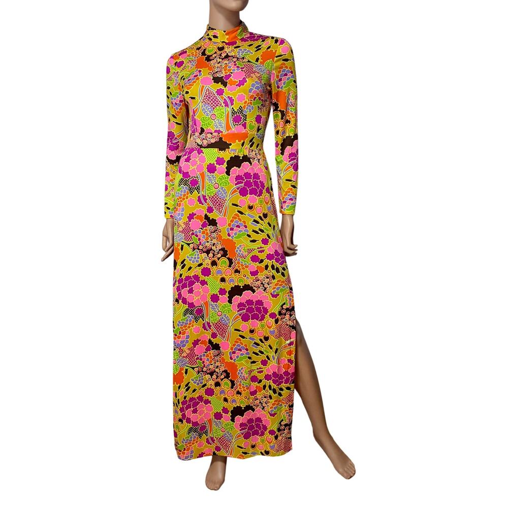 Vintage 1970s Mod Floral Maxi Dress - Psychedelic Long Sleeve